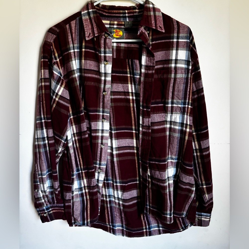 Bass Pro Shops Red and White Lightweight Shirt Jacket